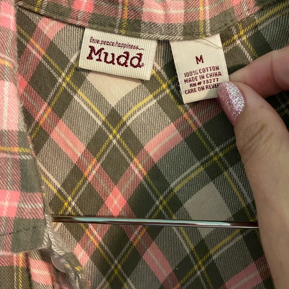 Pink and gray flannel button vest - Picture 3 of 3